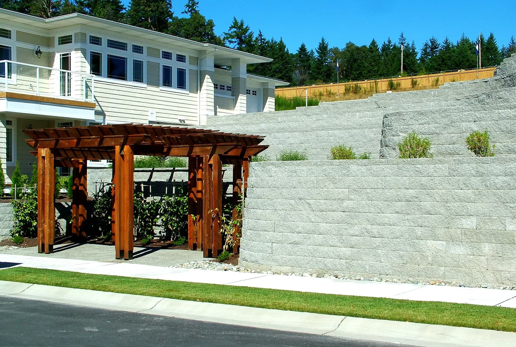 GravityStone Edge retaining wall job installed on a finished project
